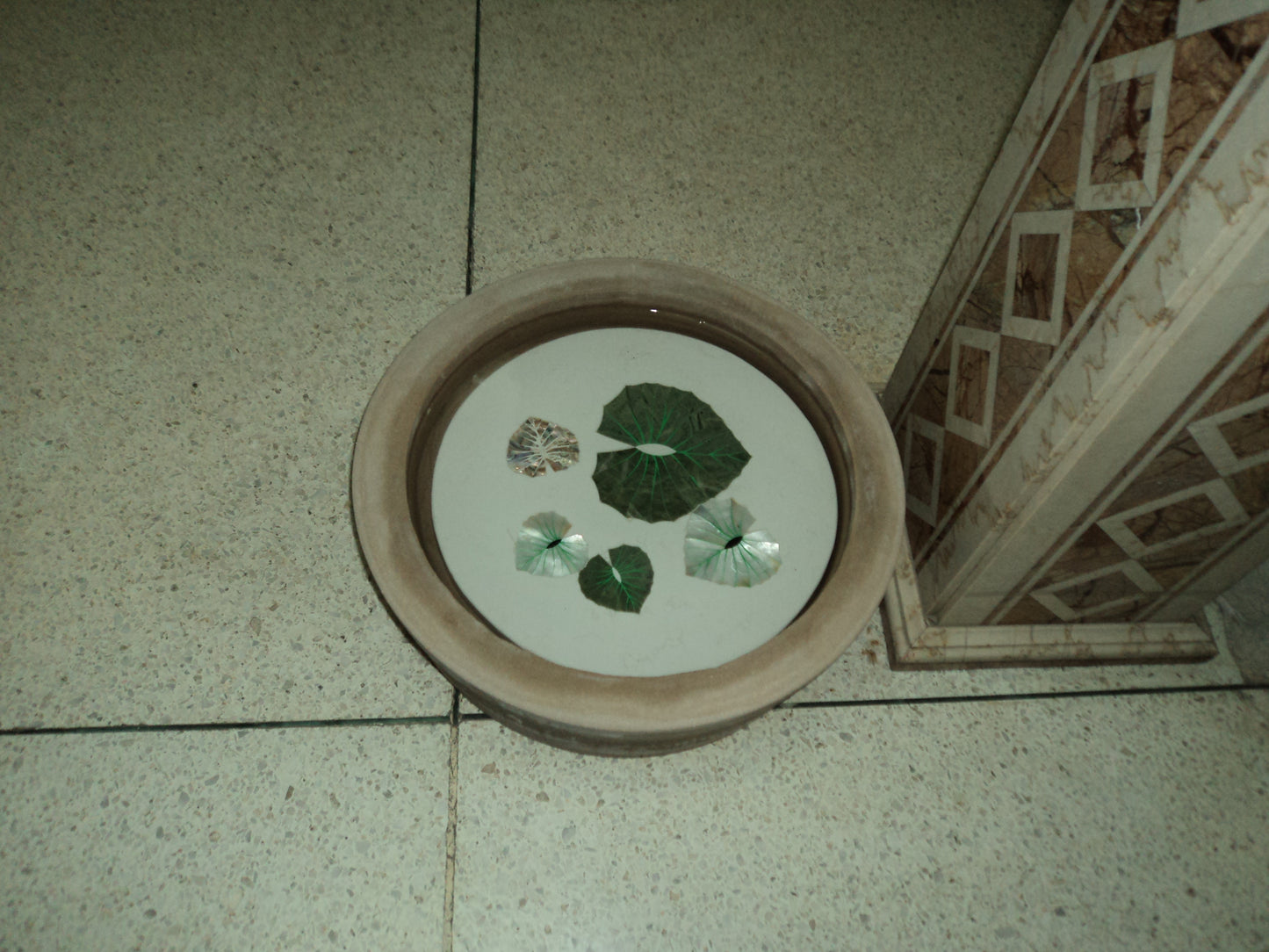 Stone Plus India Stone Urli with Marble Inlay Plate