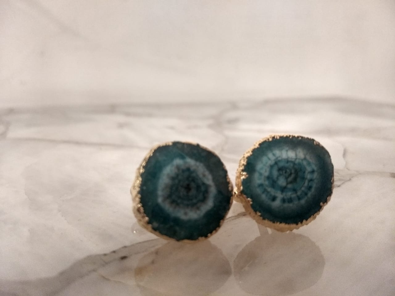 Opulent Homes Agate Cufflinks Green