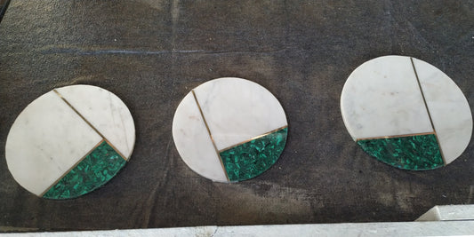 Stone Plus India Marble Inlay with Brass and Malachite Nest of Tables' tops set of 3