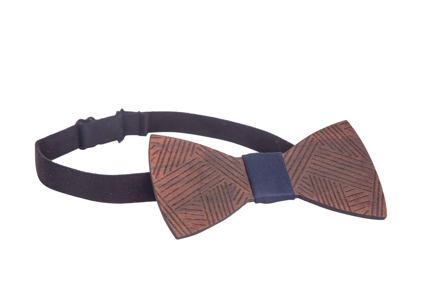 Alagan Wooden bowtie and Cufflinks (walnut)