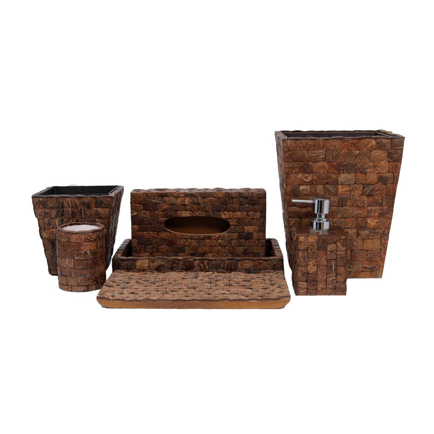 Opulent Homes Coconut Shell Bath Set