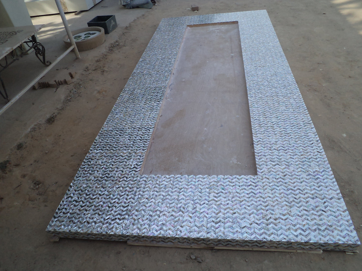 Stone Plus India Mother of Pearl Mirror Frame Big Size