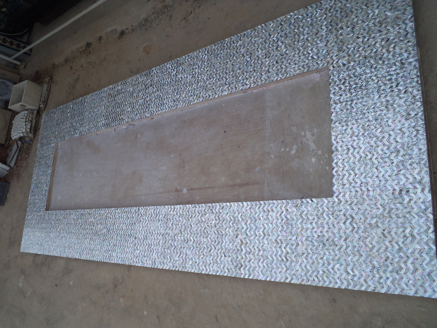 Stone Plus India Mother of Pearl Mirror Frame Big Size