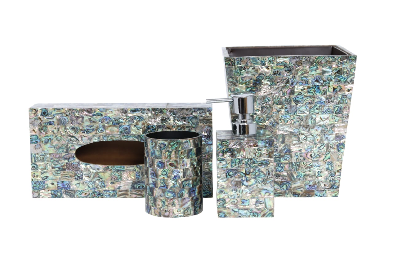 Opulent Homes Green Mother Of Pearl Bathset