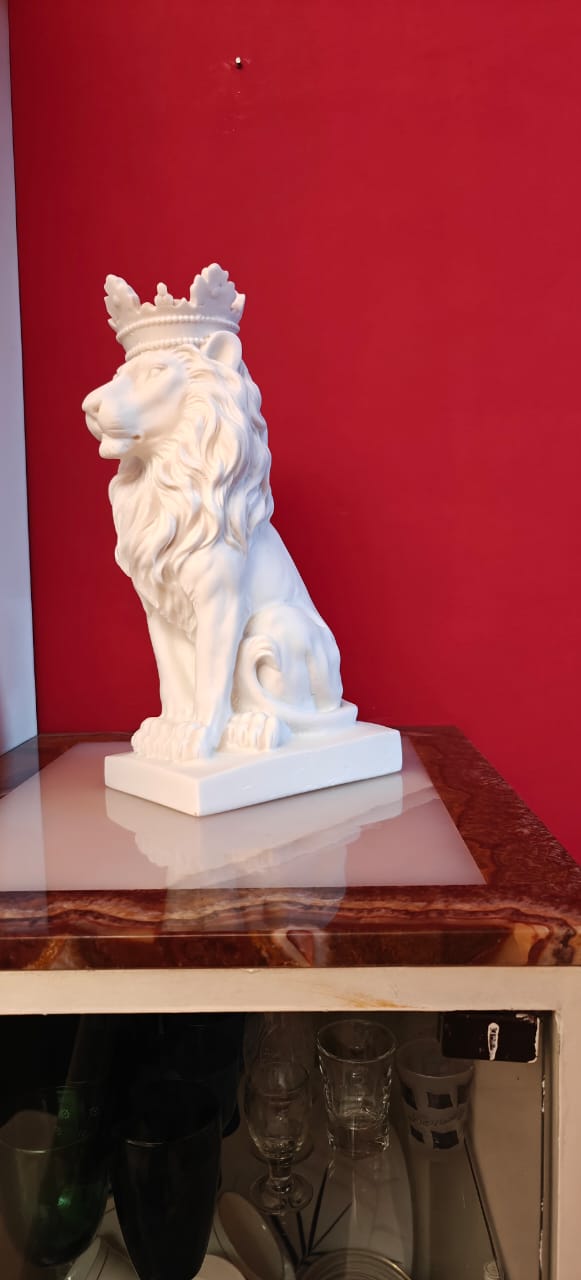 Opulent Homes Marble Lion