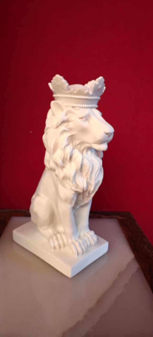 Opulent Homes Marble Lion