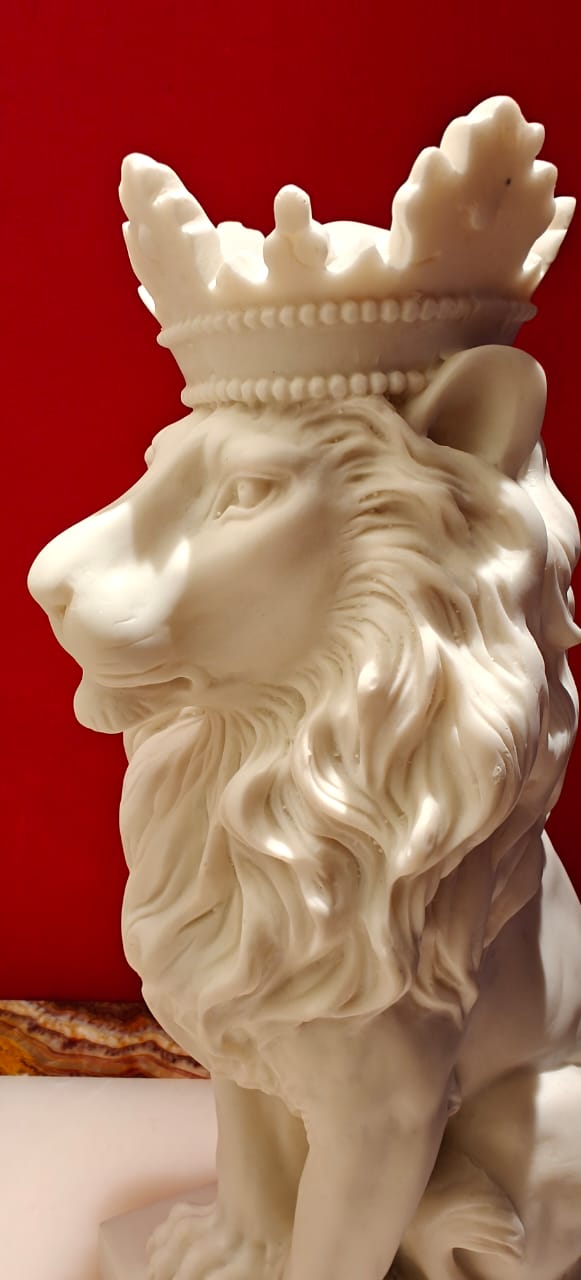 Opulent Homes Marble Lion