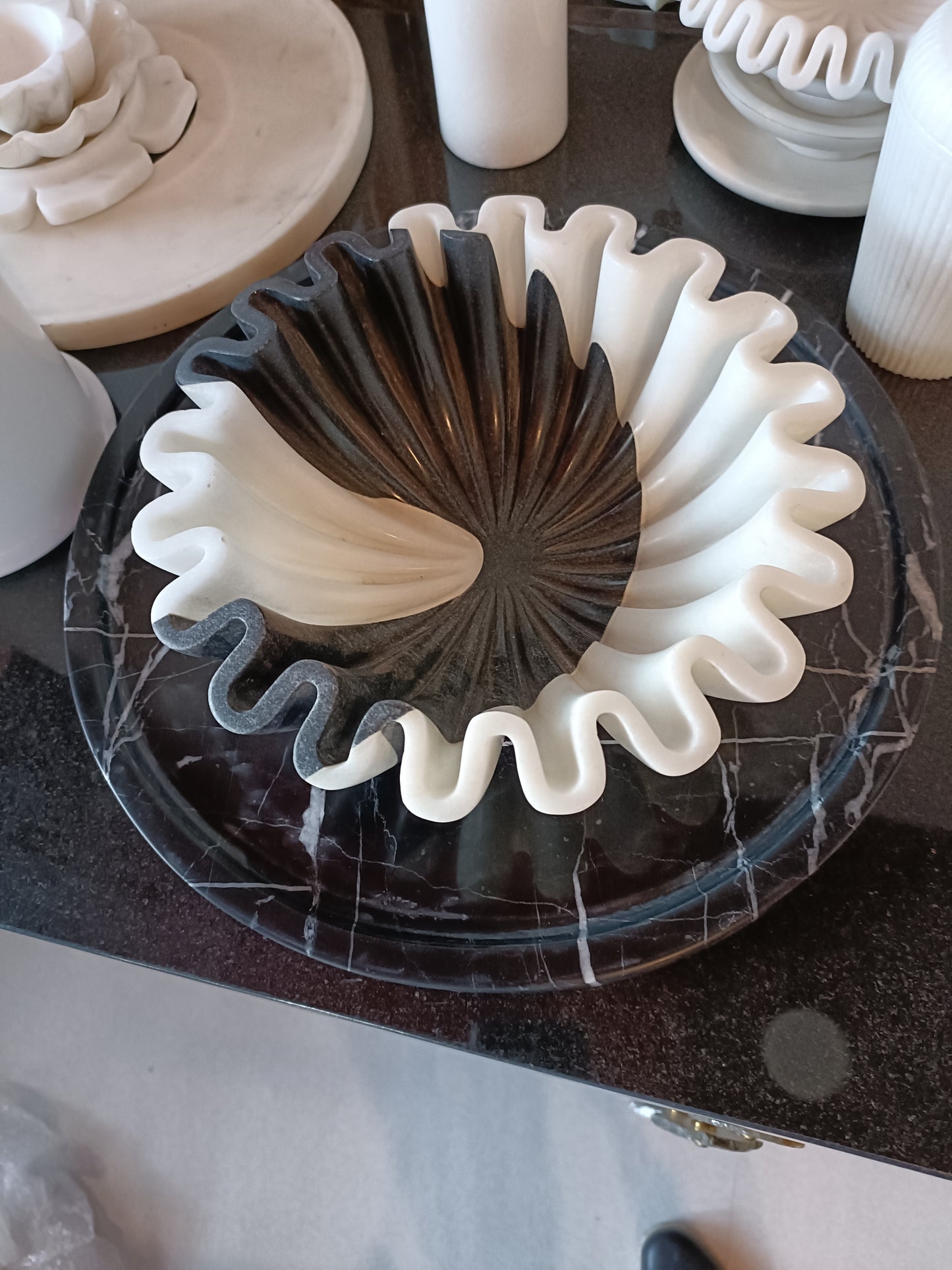 Stone Plus India White and Black  Ruffle Marble Bowl