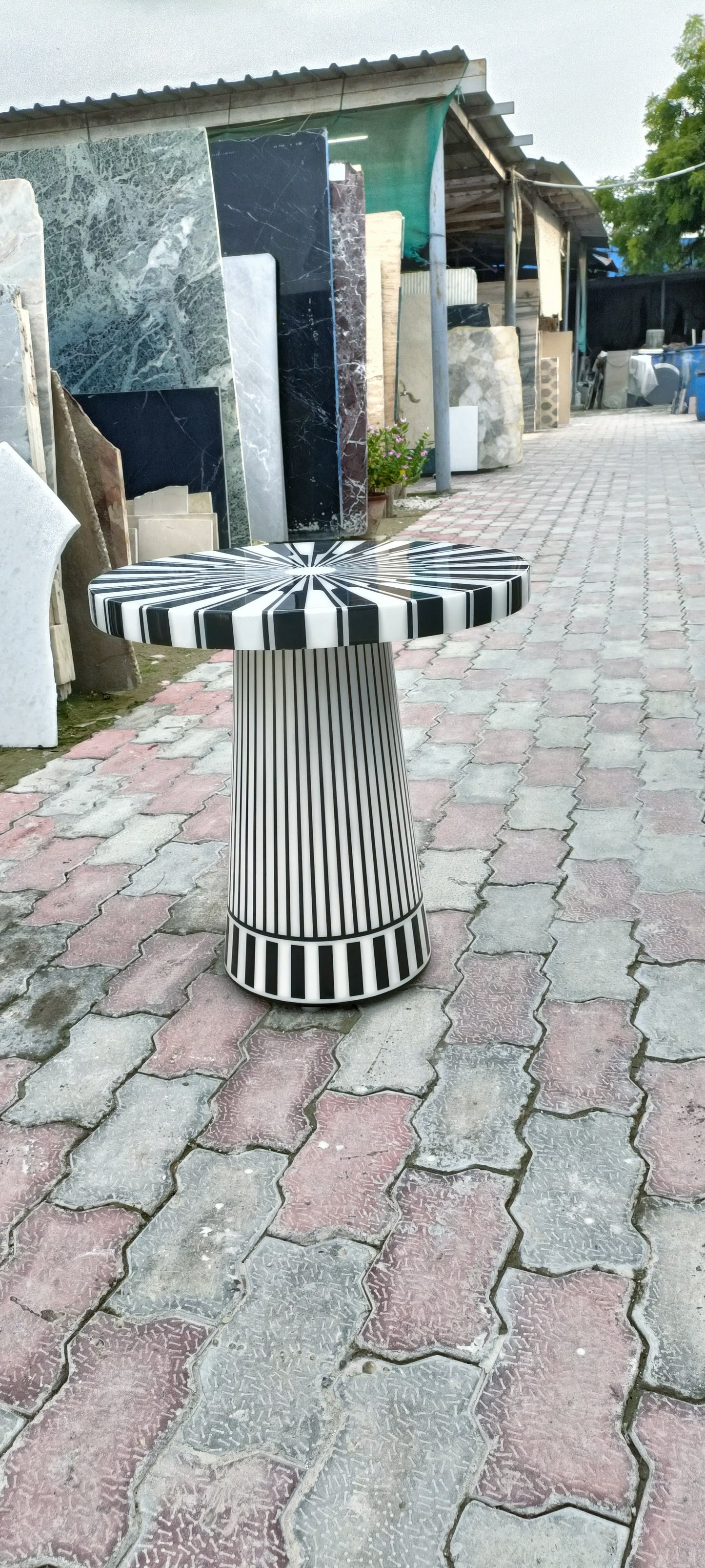 Stone Plus India White and Black Bone and Resin Table 1