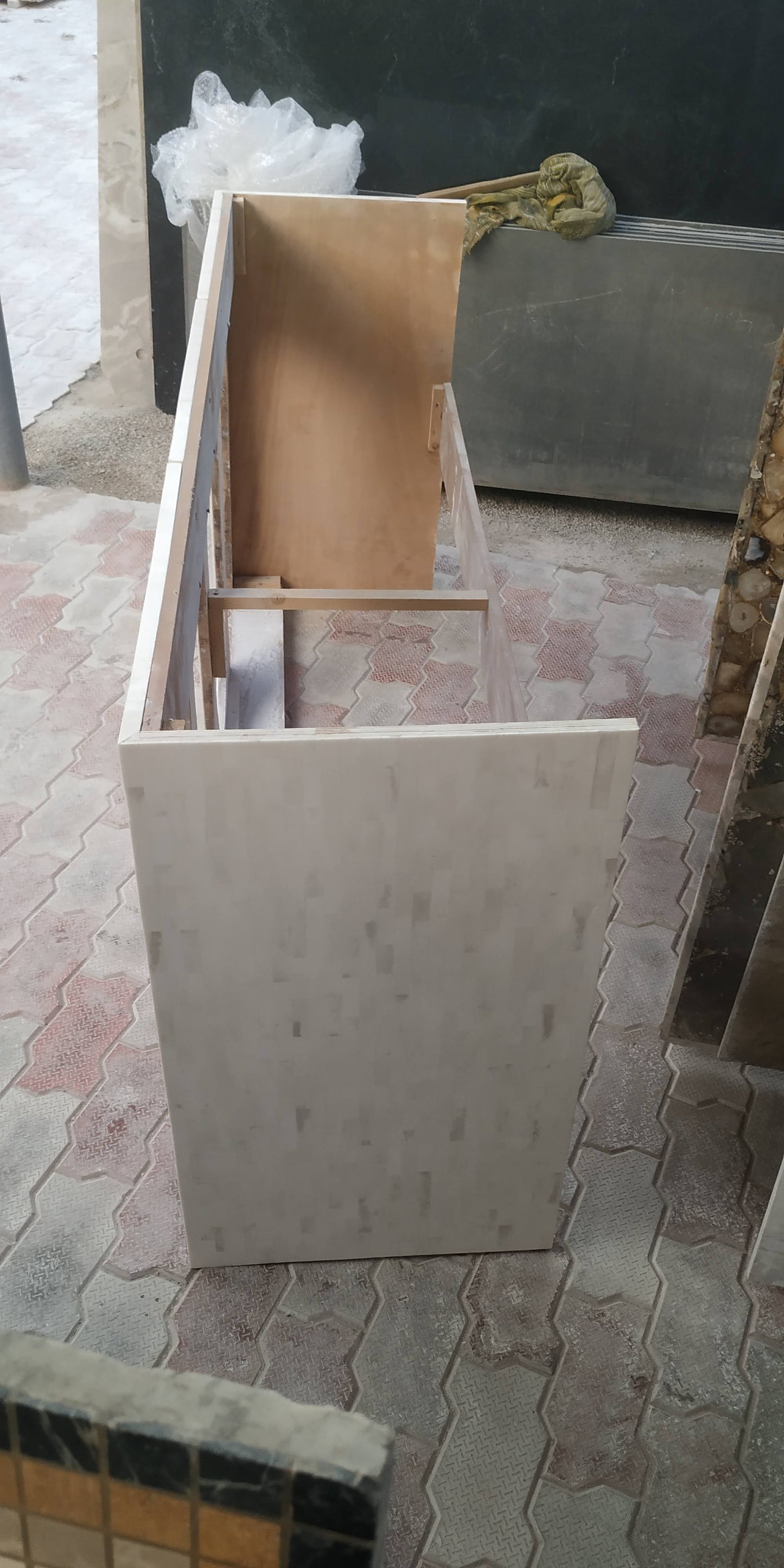 Stone Plus India Bone Console