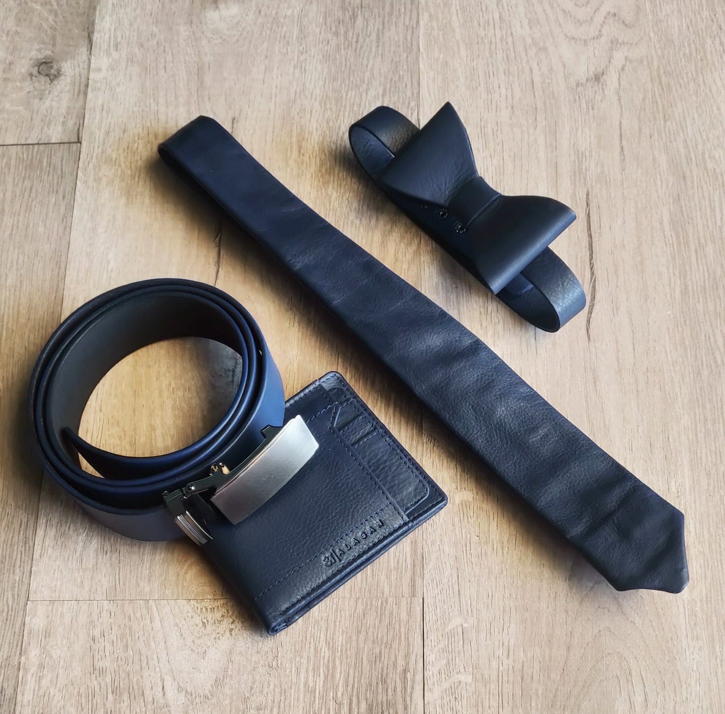 Alagan Opulent Homes Out of the box (blue)