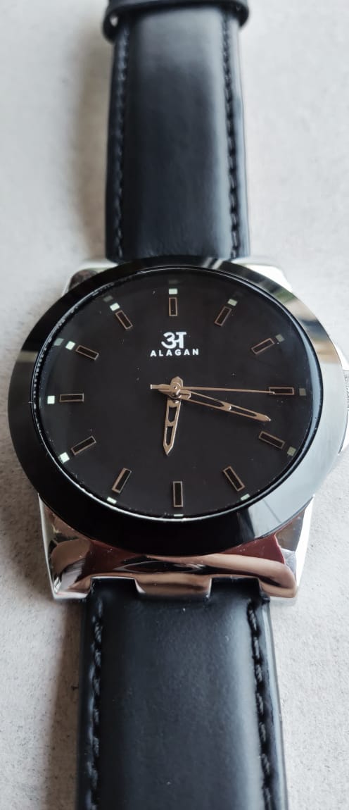 Alagan Wrist Watch black