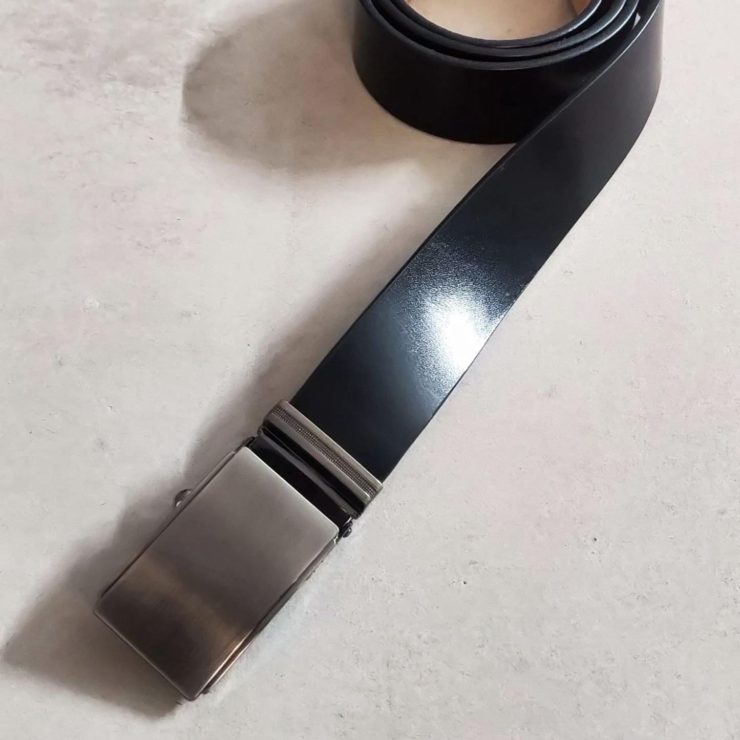 Alagan Opulent Homes Black belt