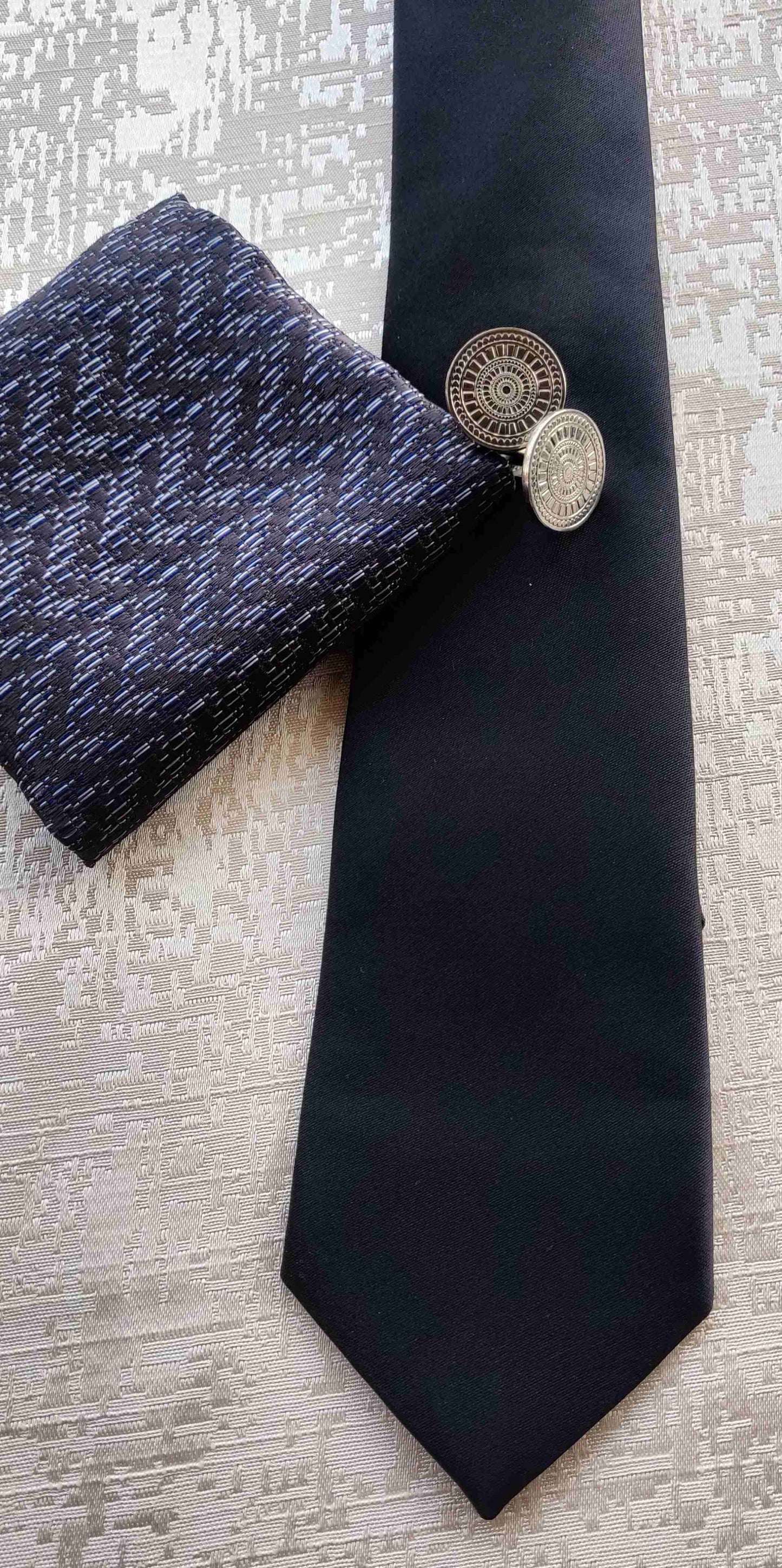 Alagan Opulent Homes Party ready box (black)