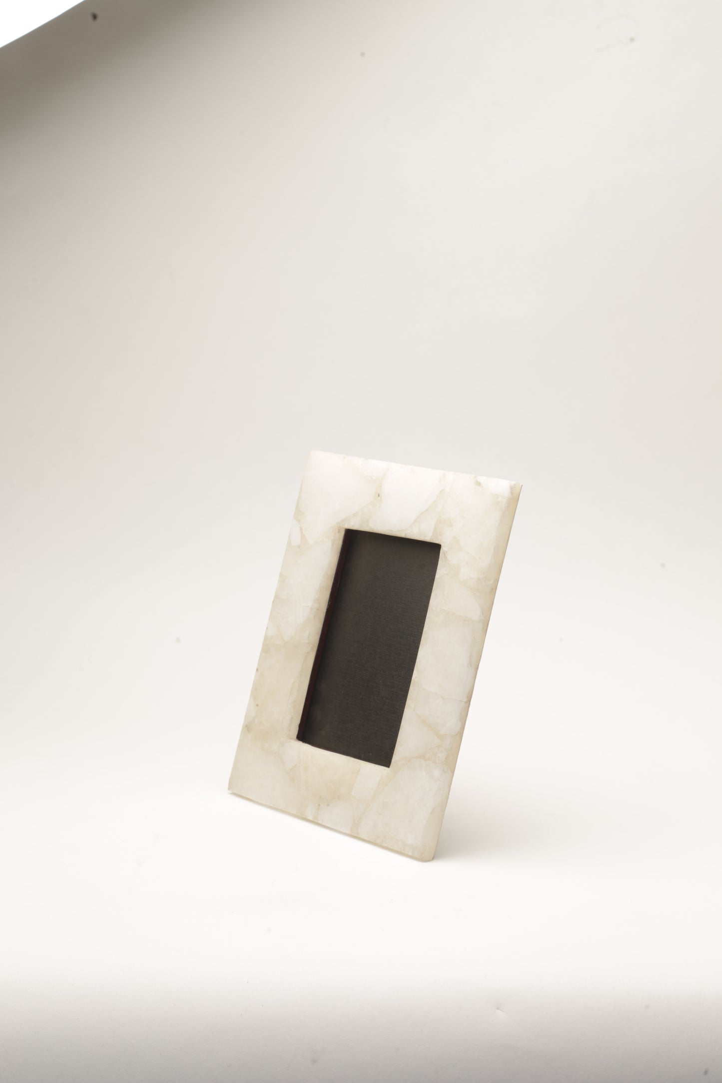 Stone Plus India White Quartz Photo Frame